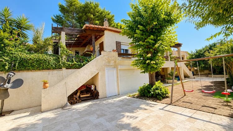 Maison familiale T5 134,5 m2 Dépendance / Studio - Marti