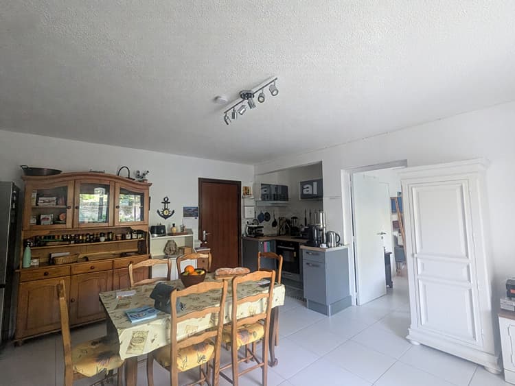 LES 4 CHEMINS - INVESTISSEMENT LOCATIF - APPARTEMENT T2 DE 44 M² - ASCENSEUR - PARKING INTERIEUR -