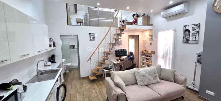 ESTAQUE! Apt refait à neuf de type 2/3 de 49 m²proche de toutes commodités( écoles, commerces, gare, transports en commun)