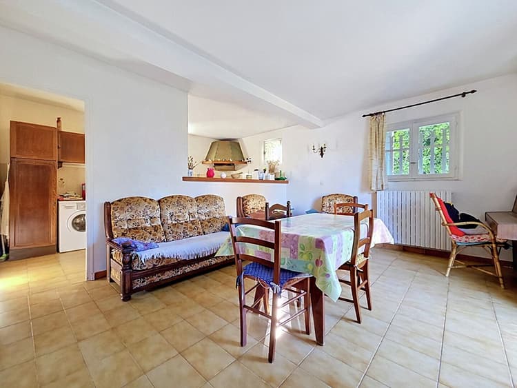 Appartement / Maison de 115 m² à 400m du Port du Brusc à Six-Fours