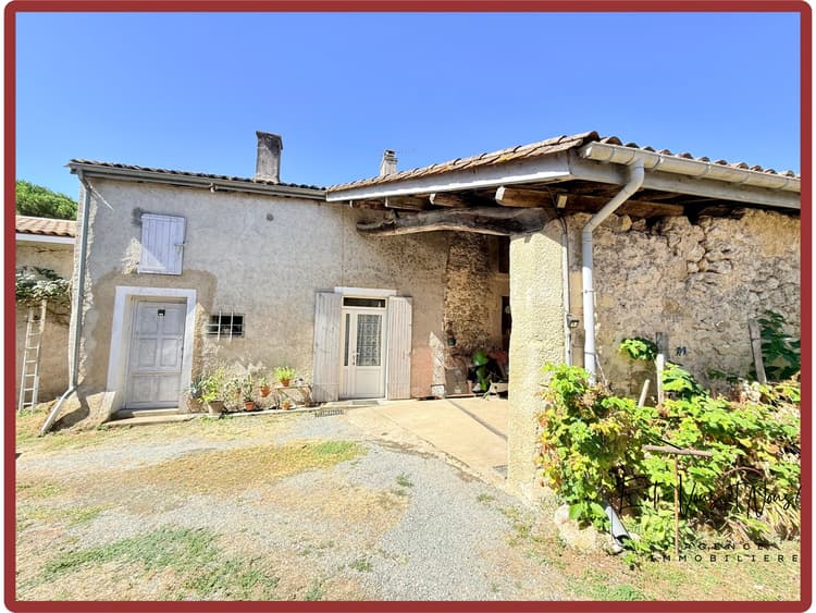 MAISON EN PIERRE AVEC DEPENDANCES ET JARDIN