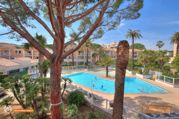 À vendre – Appartement 3 pièces avec vue mer et piscine – Réside