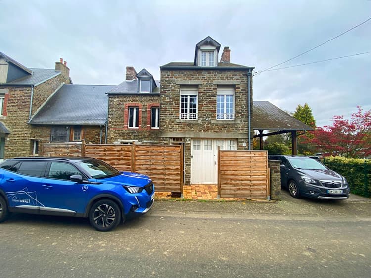 Maison loué avec jardin et appenti camping-car