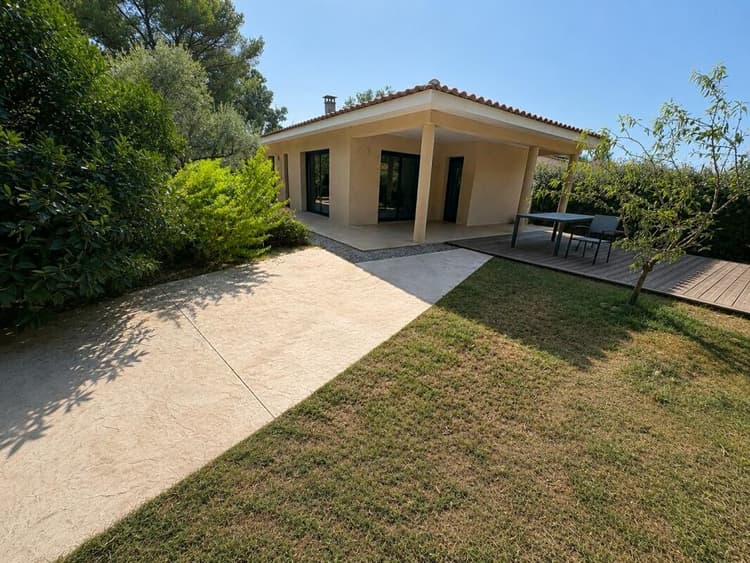 MAISON T4 PLAIN PIED CONSTRUCTION RÉCENTE