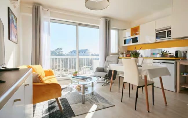 SUPERBE STUDIO LA BAULE CENTRE