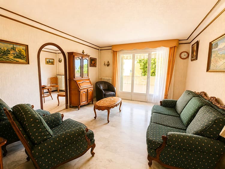 TOULON OUEST 4 CHEMINS - AGENCE IMMOBILIERE G.I.O AUX 4 CHEMINS - VENTE APPARTEMENT T4 DE 82M² - TERRASSE - CAVE - GARAGE