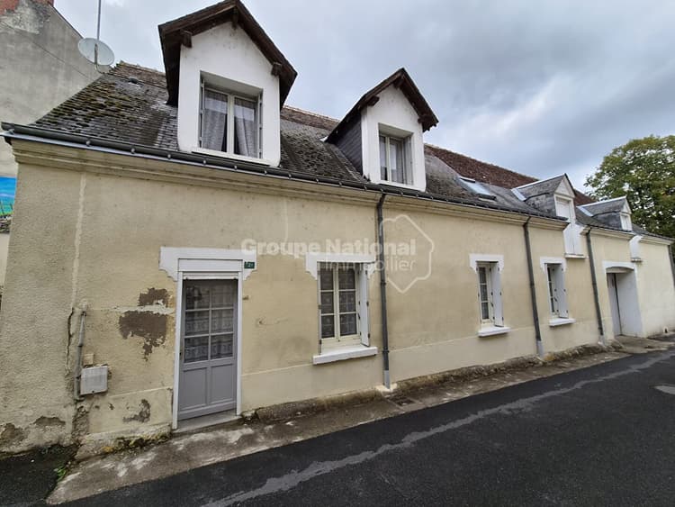 Saint-Épain, le charme d'une maison au c?ur du village !