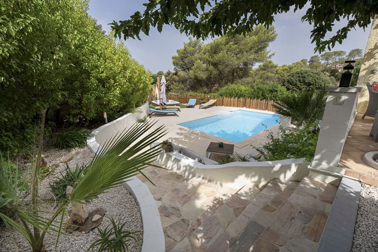 Maison 3 chambres + T2, piscine et jacuzzi