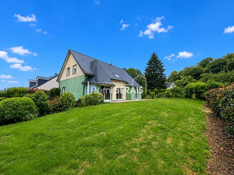 EXCLUSIF - Maison à louer 6 chambres - Ref 14359