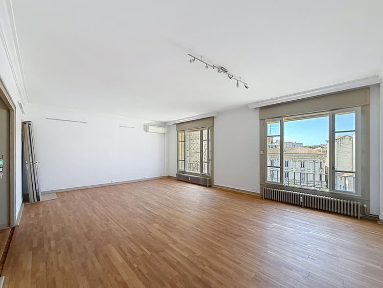 Appartement Avignon 4 pièce(s) 119.16 m2