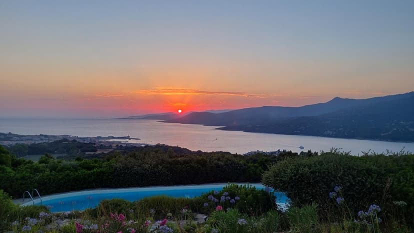 VILLA VUE MER PANORAMIQUE AVEC PISCINE - VIGGIANELLO - 173m2