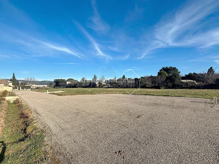 Terrain en campagne L Isle Sur La Sorgue
