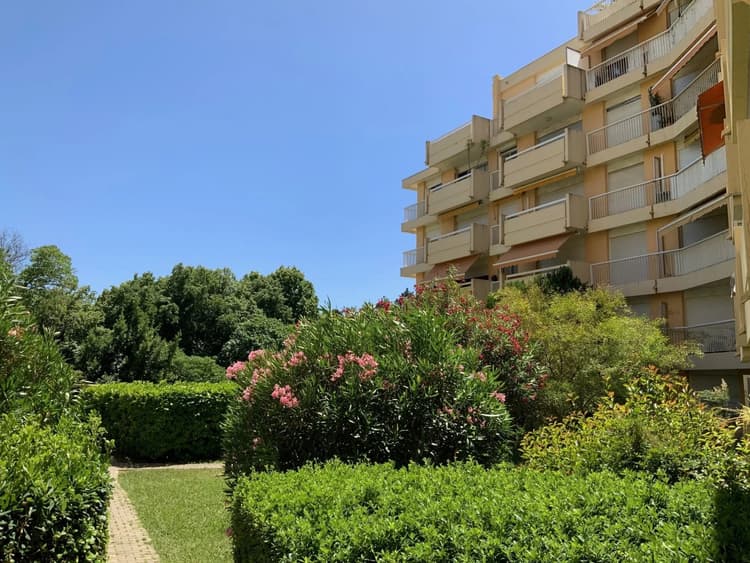 Bel appartement T3 avec terrasse