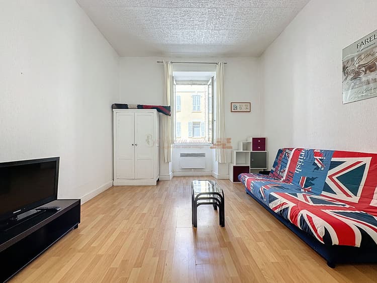 A VENDRE - appartement T2-AJACCIO TRIBUNAL