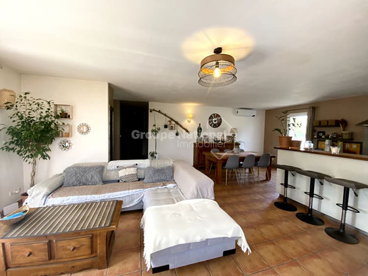 Maison 90 m2 proche d'Uzès + Piscine + Garage + Vue