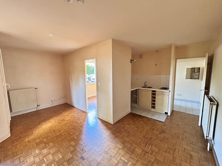 Villeurbanne - T1 avec terrasse de 34m² avec cave et parking