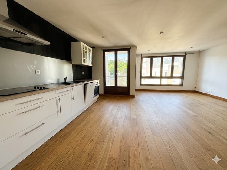 Appartement 73 m2 avec balcon et parking