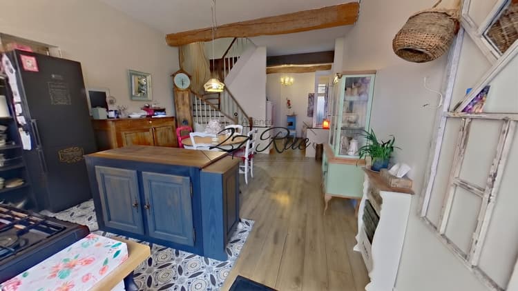 ? MAISON DE VILLE DE CHARME A CINTEGABELLE 185.7 m²