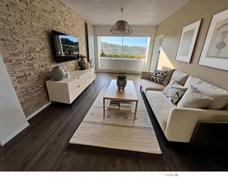APPARTEMENT DE TYPE 4 / BALCON VUE DEGAGEE