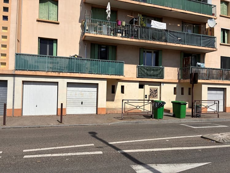 AVIGNON Parking + Box sécurisé