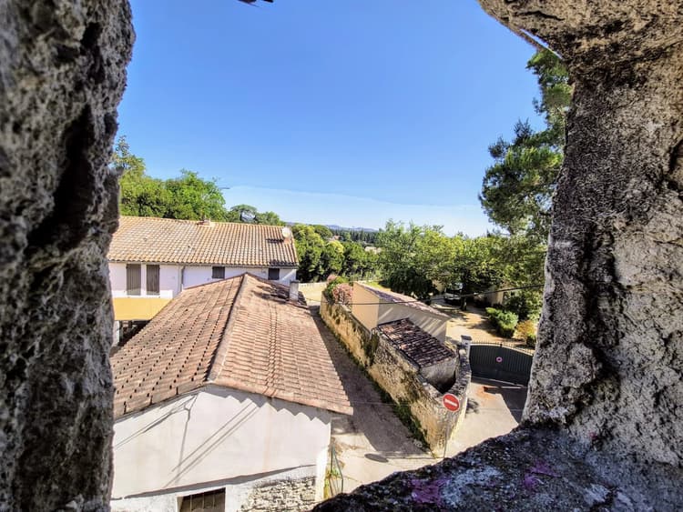 IMMEUBLE DE RAPPORT BARBENTANE 3 APPARTEMENTS