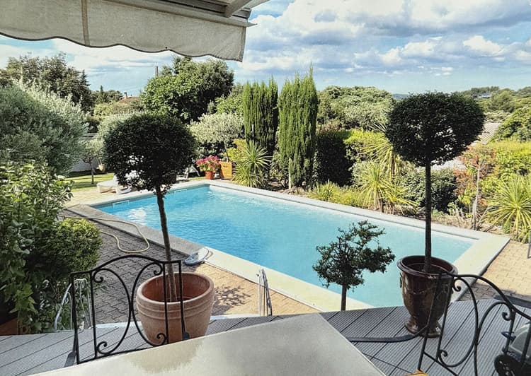 Viager occupé , Belle maison provençale avec piscine Villeneuve-lès-Avignon