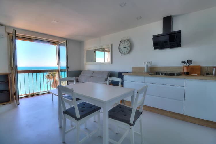 Appartement 3 pièces en front de mer à Cagnes-sur-Mer