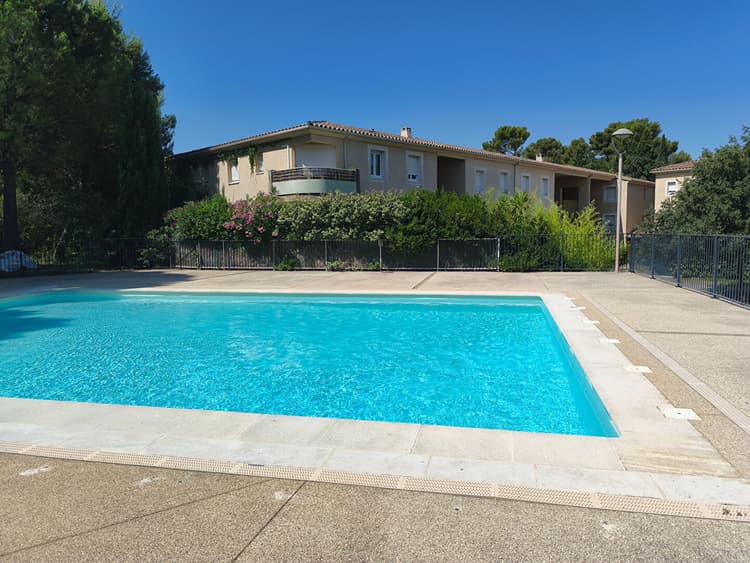 Aux portes d'Avignon - Superbe T2 en rez-de-jardin dans une résidence de standing