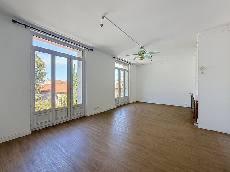 Appartement T4 de 95 m² avec parking et cave ? Avignon