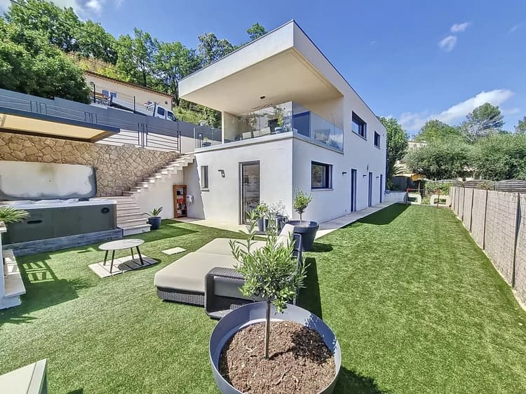 MAISON MODERNE 4 PIECES 126m² LE TIGNET