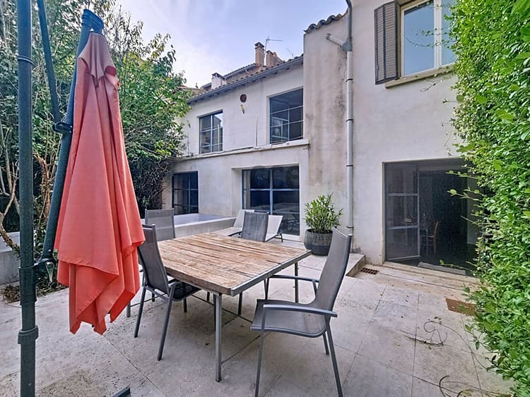 A vendre authentique maison de ville du XVIIIème