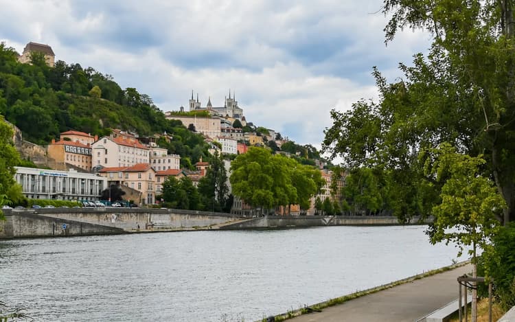LYON 2e Quai de Saône