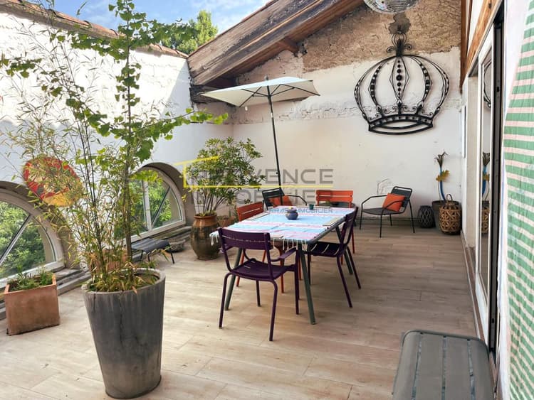 Loft en duplex - 345 m2 - 5 chambres à vendre à Montboucher-