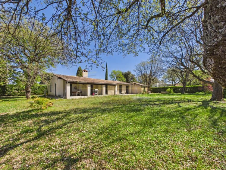 Valréas, maison de plain pied 145m2 sur 1515m2 de terrain