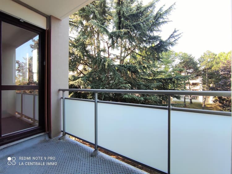 Appartement T3 De 64,65m² Situé Rue Du Puits Vieux St-Priest à Proximité du Tram T2 Cordière