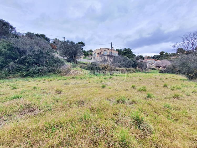 Terrain à vendre à SAINT-CHAMAS - 1309 m²