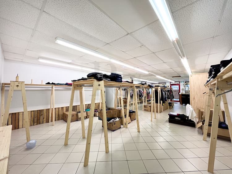 La Ferriere Aux Etangs - Local commercial de 152.65 m2