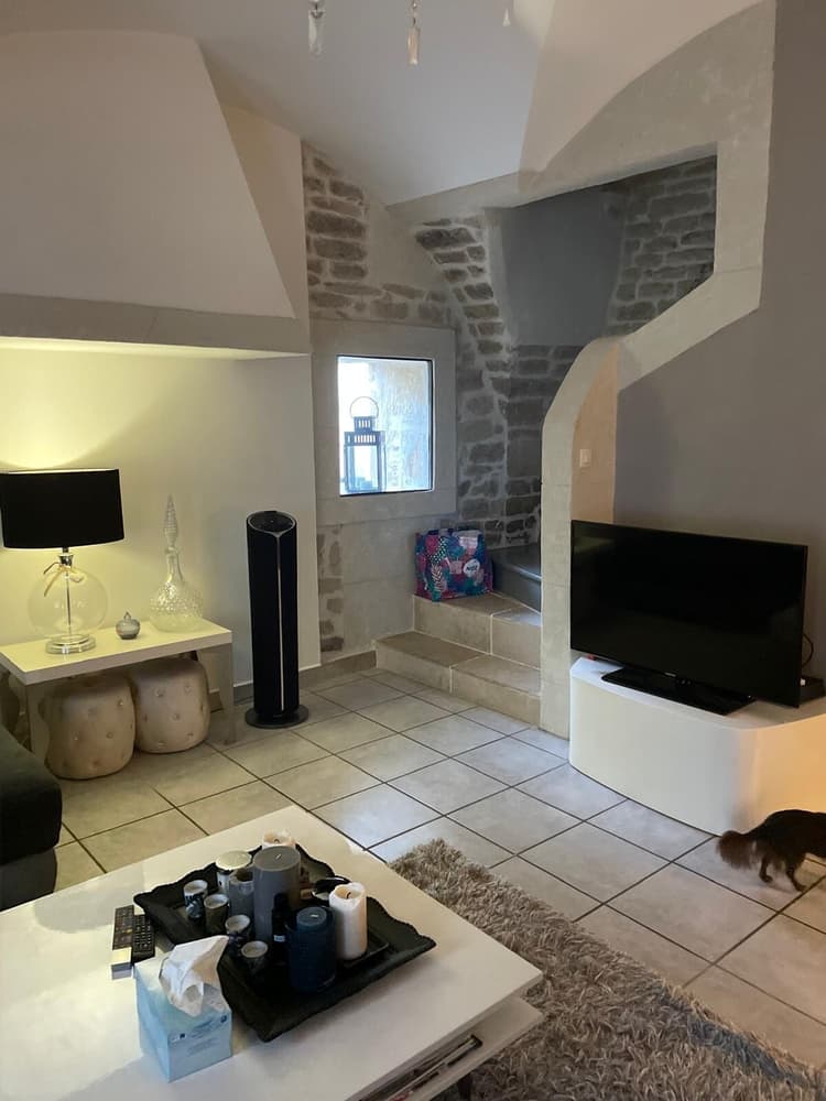 <span class='fw-semibold text-nowrap'>Maison</span> - Maison de…