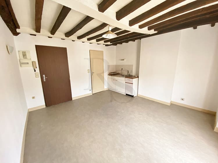 ARGENTAN - Studio proche du centre ville