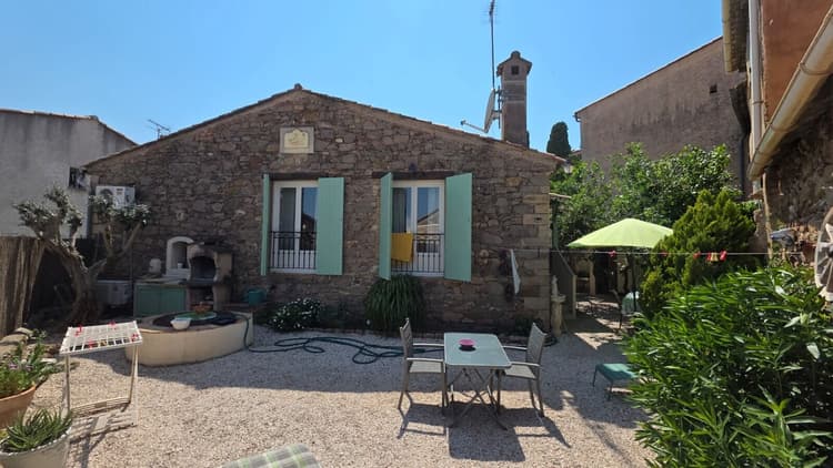 Maison de village avec double garage 68M2 et jardin - Roquebrune sur Argens
