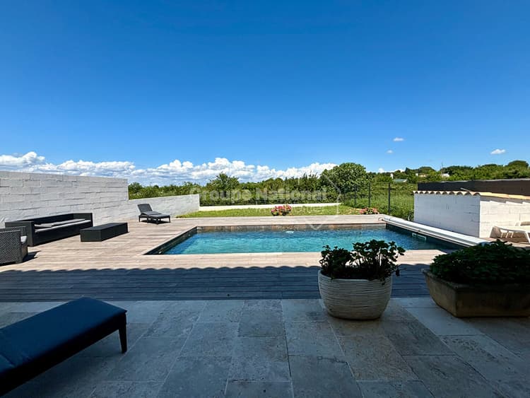 Maison Beauvoisin 5 pièce(s) 143 m2