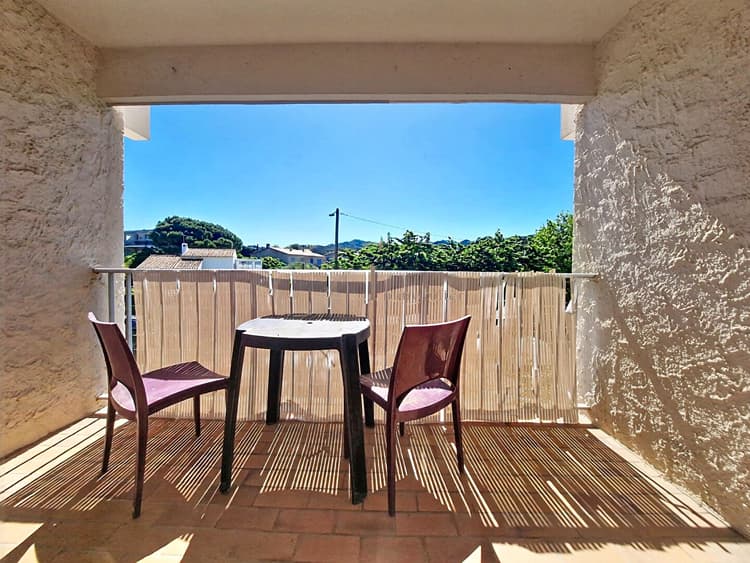 Le Brusc - Studio avec terrasse à Six-Fours les Plages