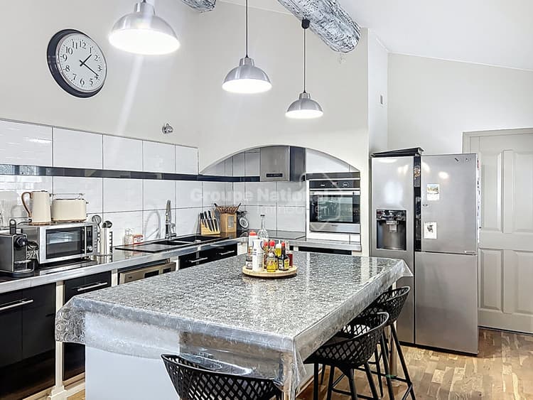 Maison Jonquières Saint Vincent 5 pièce(s) 140 m2