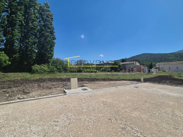 Terrain à bâtir à le Poët Laval - Drôme Est