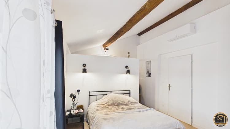 MAISON DE VILLAGE-QUARANTE