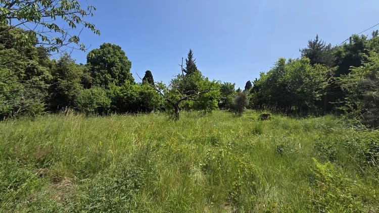 TERRAIN CONSTRUCTIBLE DE 2170m² CABRIS