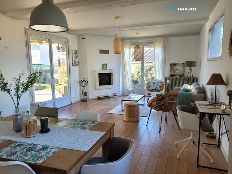 Grande maison spacieuse et confortable