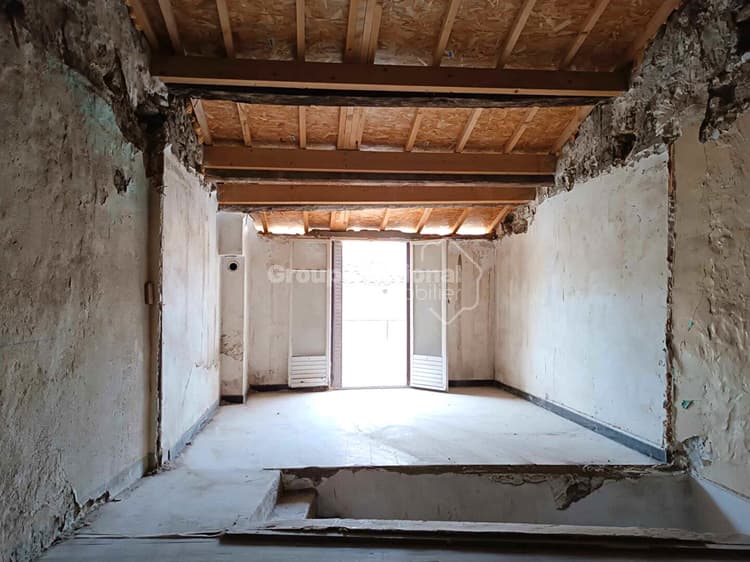 MAISON DE VILLE AVEC TERRASSE