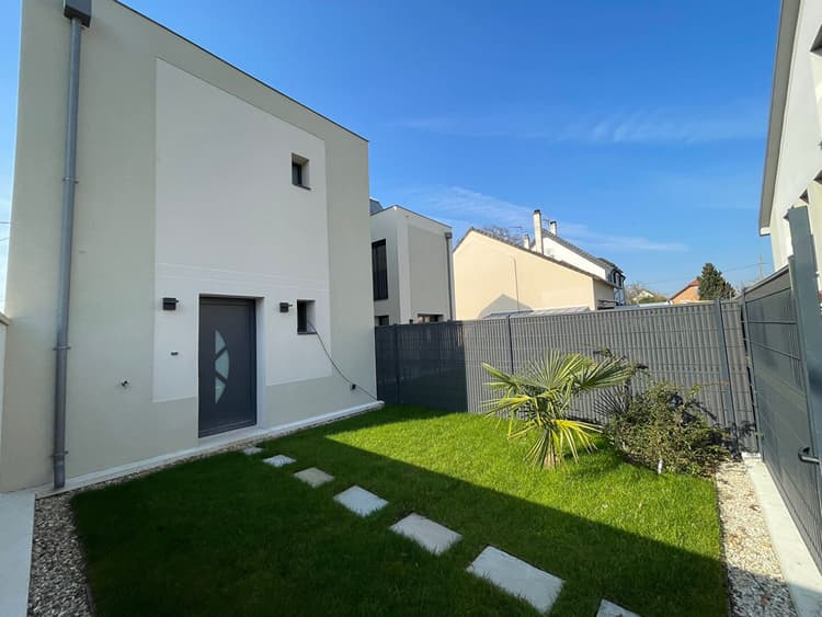 MAISON 4 PIECES SARTROUVILLE