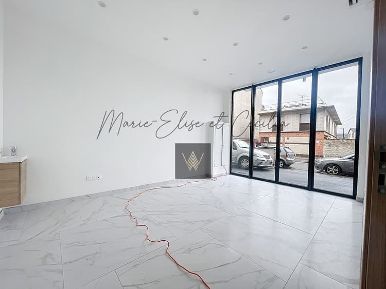 Local Commercial 300m² - Gare du centre ville